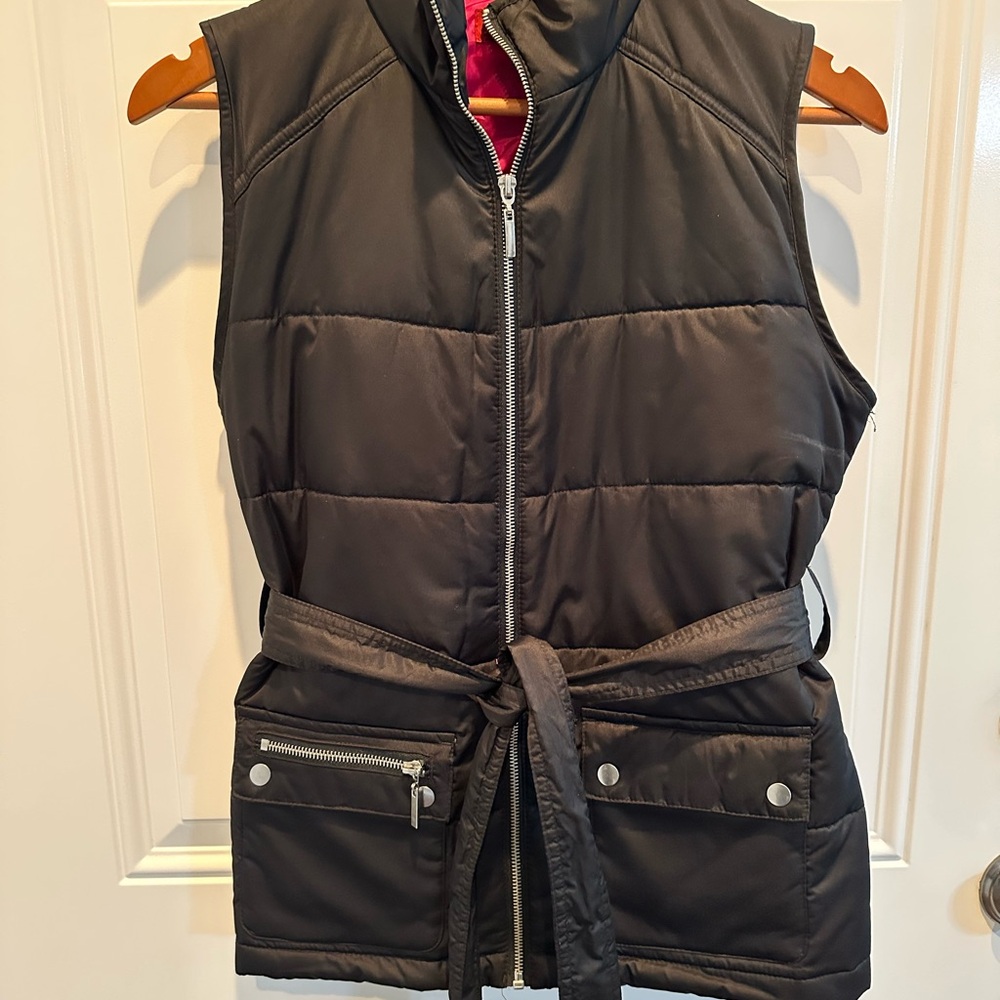 Merona Black Quilted Vest with Belt